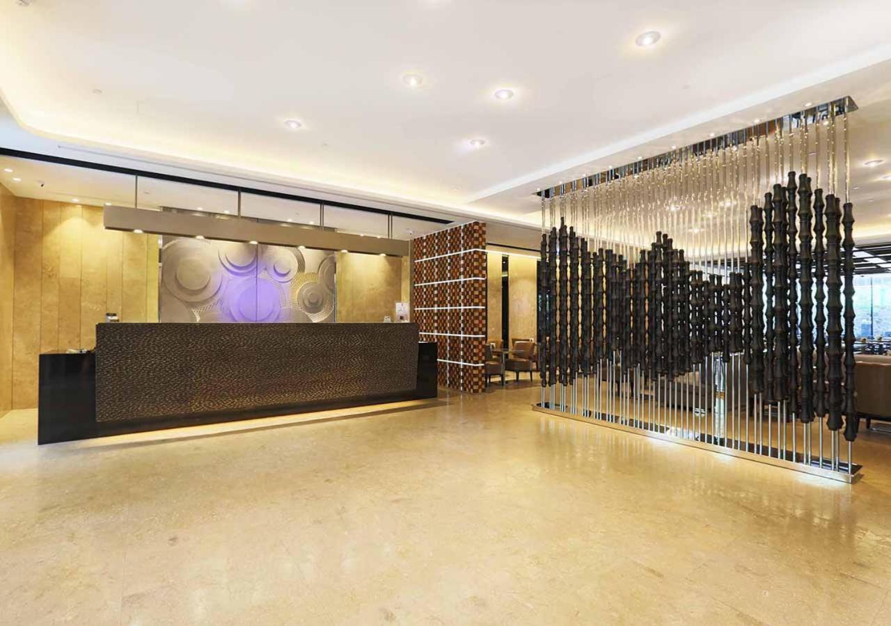 Royal Group Hotel Minghua Branch Kao-siung Exteriér fotografie